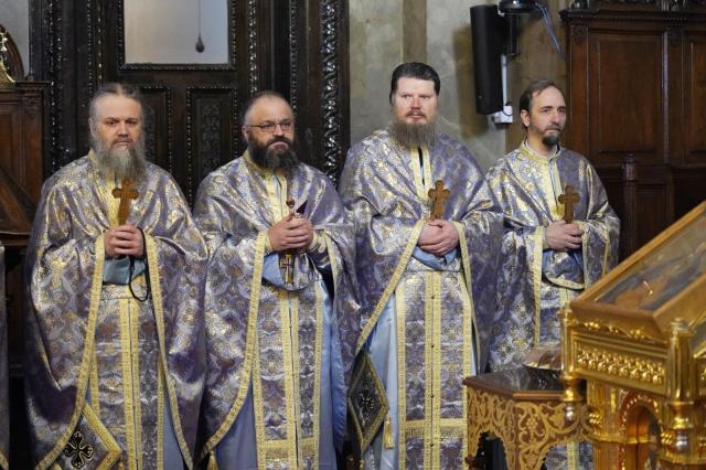 Buna Vestire la Catedrala Mitropolitană din Iași: „Să devenim și noi purtători de Dumnezeu, precum Maica Domnului, prin Sfintele Taine”