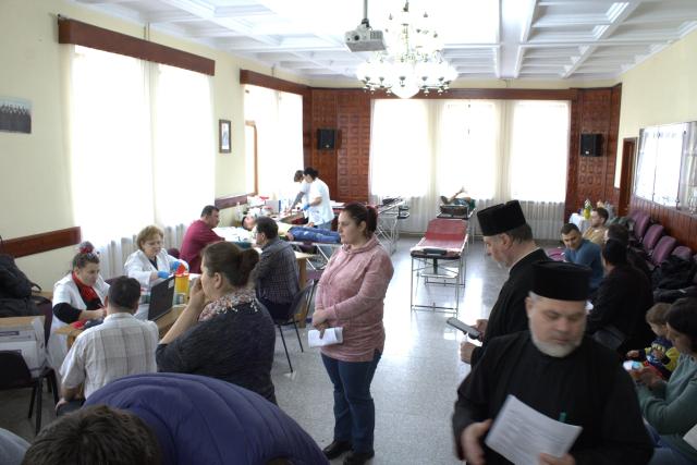 Campania „Din dragoste pentru viață, donează sânge!”, un succes încă din prima zi
