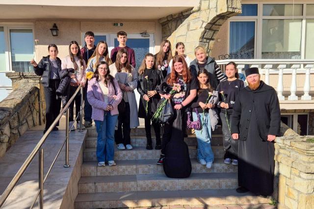 Emoție și recunoștință – ATOR Piatra Neamț în sprijinul vârstnicilor