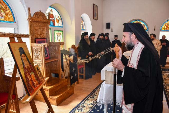Osemintele Sfântului Cuvios Calistrat, deshumate la Mănăstirea Vasiova
