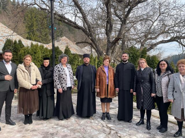 Program de mentorat la Liceul „Sfânta Parascheva” de la Mănăstirea Agapia