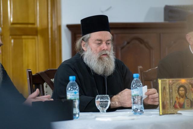 Conferință la Biserica Vovidenia din Botoșani: „Virtuțile care ne duc în Rai se învață în Biserică”