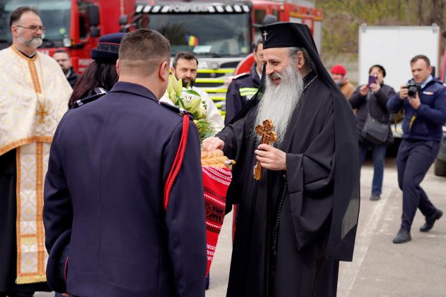 IPS Teofan Capela Pompierilor militari Iași