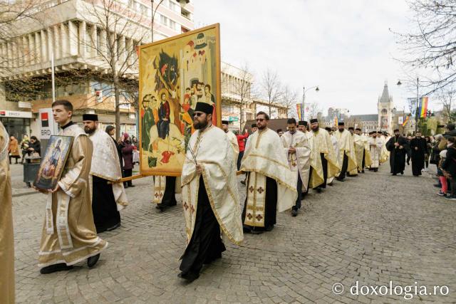 Aproximativ 2000 de credincioși au participat la Procesiunea de Florii din Iași