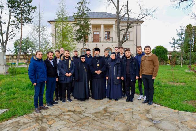 Vizite de studiu la mănăstirile ieșene, alături de PS Nichifor
