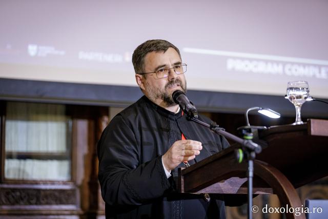 Ziua a doua a Simpozionului „Dumitru Stăniloae” – Teologi români și străini în dialog duhovnicesc