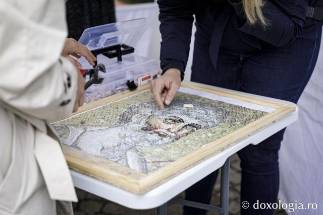 Atelierul de mozaic și pictură Eikon a deschis cea de-a treia zi a IBMF 2025