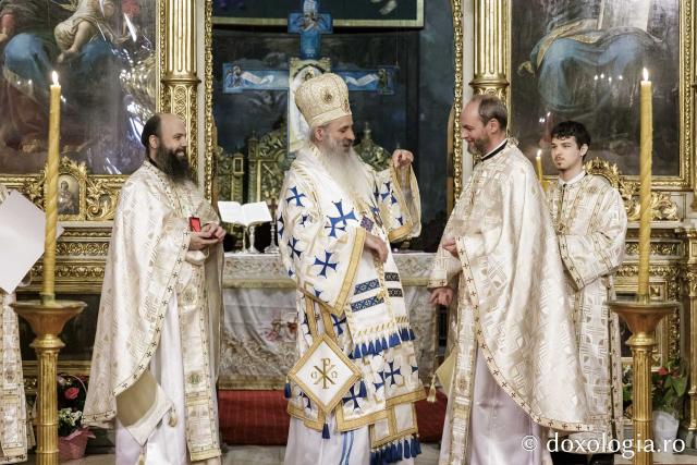 Liturghie arhierească în ultima zi a ediției a VIII-a a IBMF
