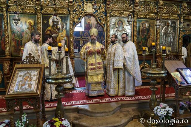 Peste 500 de tineri au participat la Întâlnirea anuală a tinerilor din protopopiatele ieșene