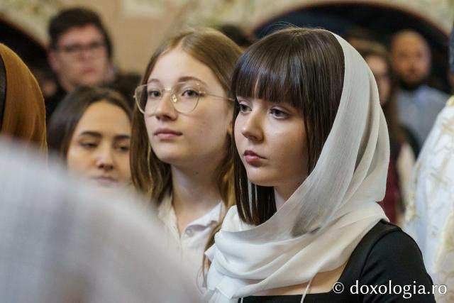 Peste 500 de tineri au participat la Întâlnirea anuală a tinerilor din protopopiatele ieșene