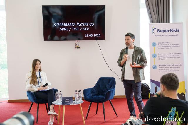 Dialog și inspirație la Superkids: Patricia Brohanschi și Alex Dima, invitații unei întâlniri de suflet cu tinerii