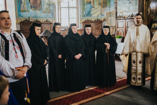 Binecuvântarea Sfântului Constantin Brâncoveanu peste credincioșii nemțeni