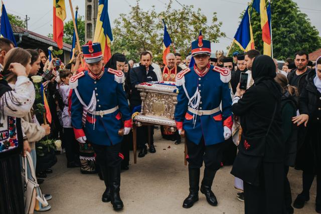 Binecuvântarea Sfântului Constantin Brâncoveanu peste credincioșii nemțeni