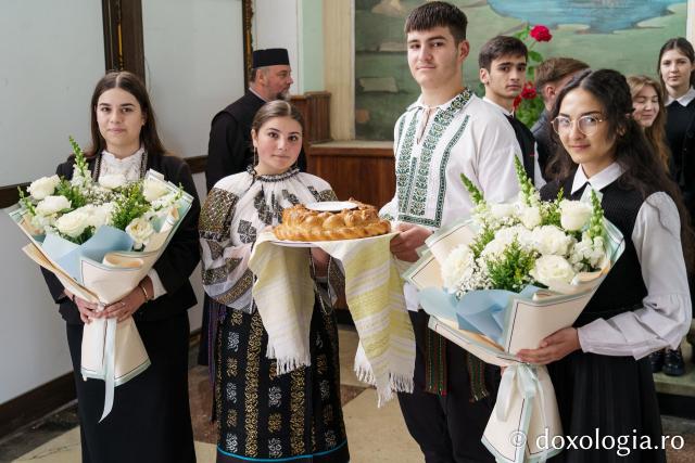 La Seminarul Teologic Ortodox „Veniamin Costachi” de la Mănăstirea Neamț a fost sfințit cabinetul stomatologic școlar „Sfântul Calinic de la Cernica”