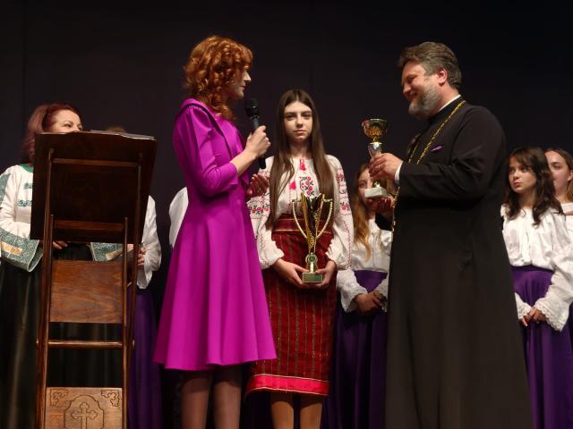 Festival-concurs județean de pricesne și cântări pascale „Bucuria sfântă a Învierii”, la Săveni