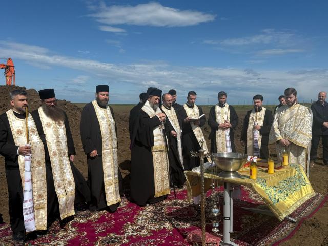 sfințire teren fabrică de lumânări Sfântul Mina Arhiepiscopia Iașilor
