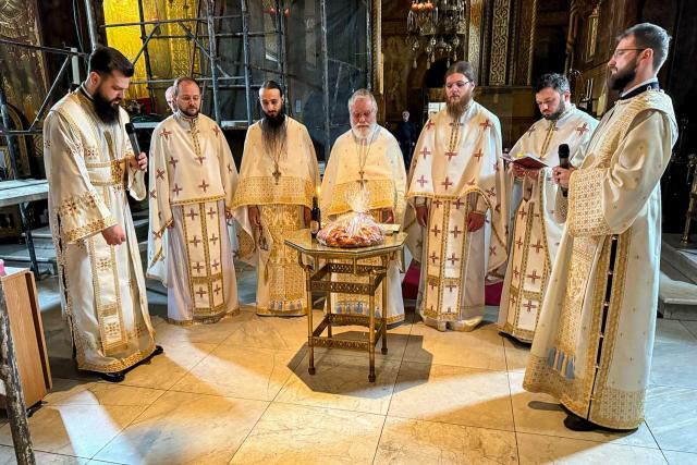 Mănăstirea „Sfinții Trei Ierarhi” – 386 de ani de la sfințire, simbol al credinței și culturii românești