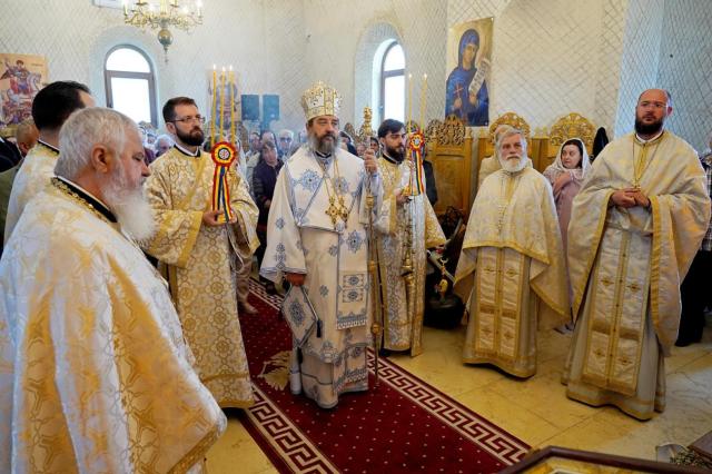 (Video) Biserica din Ciulinești-Probota are un nou paroh