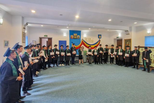 Festivitate de absolvire la Seminarul Teologic „Veniamin Costachi” de la Mănăstirea Neamț