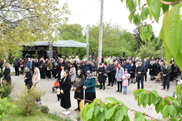 Hramul Mănăstirii „Sfânta Elisabeta” din Cluj-Napoca și punerea pietrei de temelie pentru biserica așezământului monahal