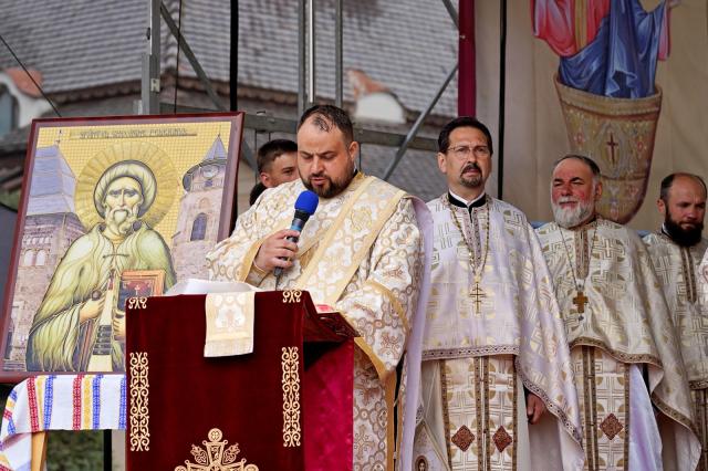 PS Nichifor Botoșăneanul, către nemțeni, la hramul orașului Piatra Neamț: „Să-l urmăm cu viețuirea noastră pe Sfântul Ioan Botezătorul”