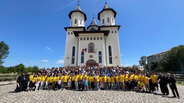 Întâlnirea Tinerilor Ortodocși în Protopopiatul Pașcani