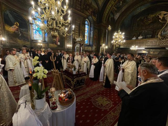 „Să ne comportăm cu frățietate, cu solidaritate, cu generozitate și, mai ales față de cei lipsiți, cu multă milă – după pilda Mântuitorului, Cel milostiv și iubitor de oameni”