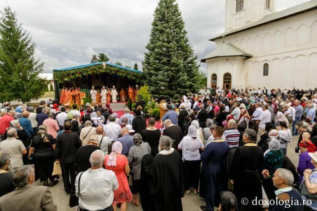 Sărbătoarea Sfintei Mari Mucenițe Chiriachi la Catedrala Episcopală din Huși | Program