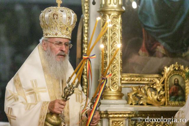 Întâlnirea internațională a preoteselor s-a încheiat cu Sfânta Liturghie oficiată de doi ierarhi ai Bisericii Ortodoxe Române