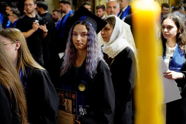 Absolvenții Promoției 2025 au depus Jurământul de credință: „Prin această mărturisire, însoțită de trăirea în inimă, vă veți mântui”