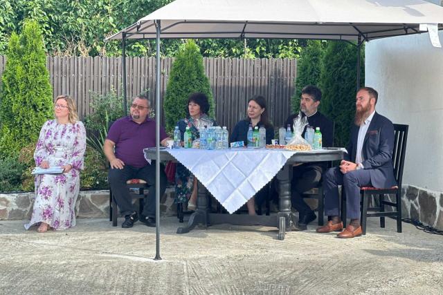 Festivalul-Concurs „Poezie sub cerul Dumitreștiului”