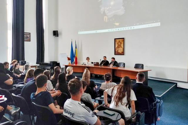 Școala de vară a profesorilor de Religie, la Mănăstirea Brâncoveanu – Sâmbăta de SusȘcoala de vară a profesorilor de Religie, la Mănăstirea Brâncoveanu – Sâmbăta de Sus