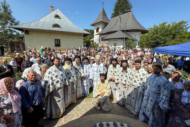 Bucurie duhovnicească la Mănăstirea Cozancea, de sărbătoarea Adormirii Maicii Domnului