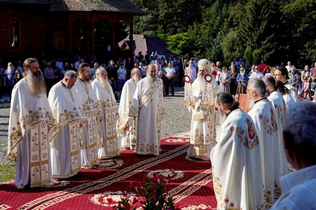 Adormirea Maicii Domnului hramul Mănăstirii Paltin - Petru Vodă 2025