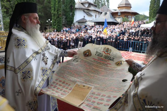 Tomos Sinodal al Bisericii Ortodoxe Autocefale Române pentru Proclamarea Canonizării Sfinților Cuvioși Paisie și Cleopa de la Sihăstria