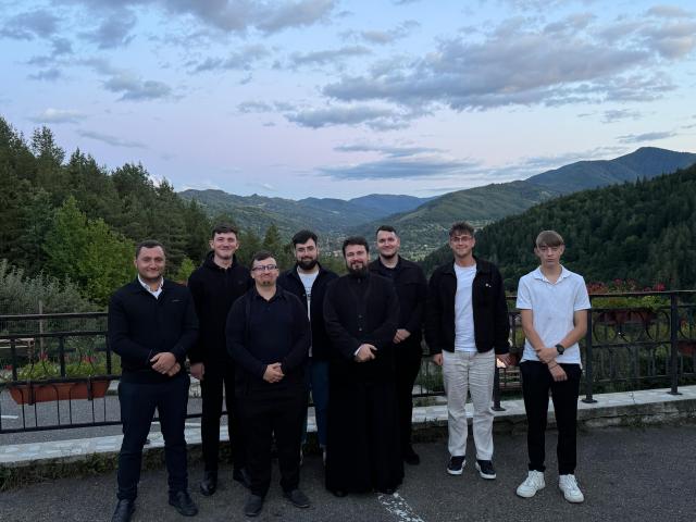 Tăbără duhovnicească pentru studenții teologi de la Colegiul „Sfântul Nicolae”