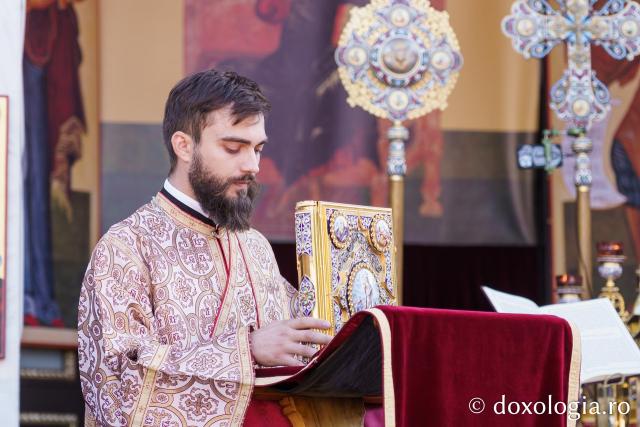 Sărbătoare la Mănăstirea Sihăstria de praznicul Nașterii Maicii Domnului