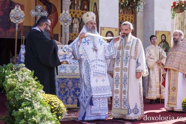(Video) Nașterea Maicii Domnului – hramul istoric al Mănăstirii Sihăstria