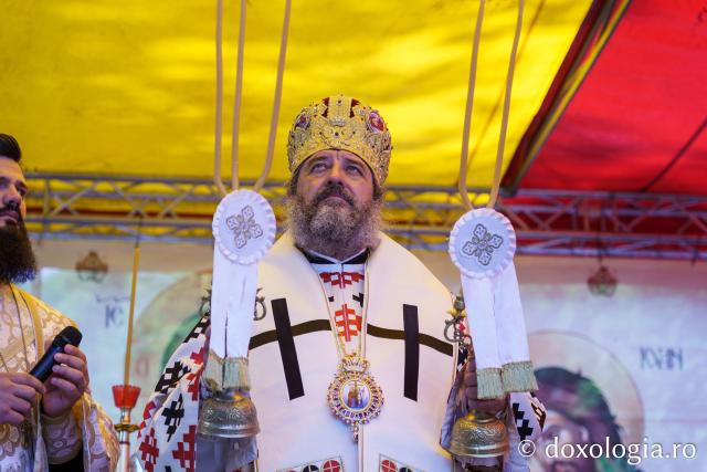 Sfințire de Altar de vară și hram la Mănăstirea „Înălțarea Sfintei Cruci” din Poiana – Brusturi