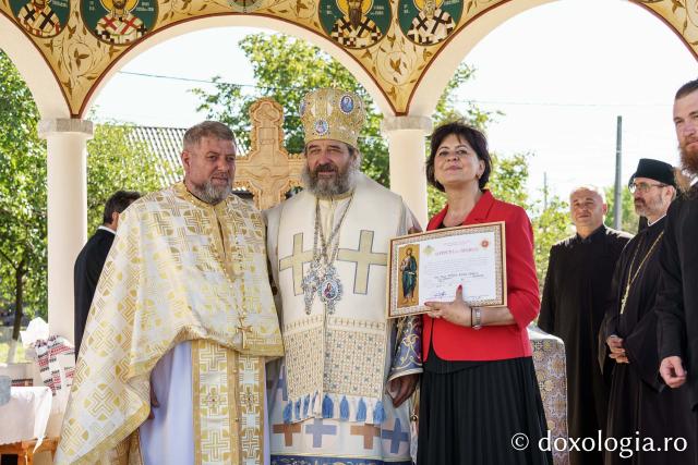Ansamblul parohial din Dorobanț, sfințit de PS Nichifor Botoșăneanul
