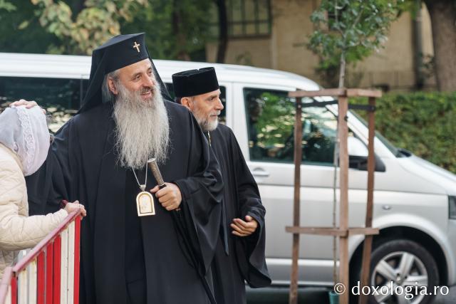 Resfințirea bisericii „Sfântul Mare Mucenic Pantelimon” din Iași, un prilej de mare bucurie pentru credincioși