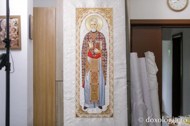 Veșmânt brodat pentru Sfântul Preot Mărturisitor Dumitru Stăniloae