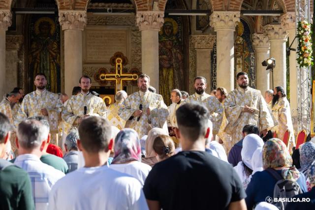 Curtea Mănăstirii Antim, loc de rugăciune la proclamarea canonizării Sfântului Sofian