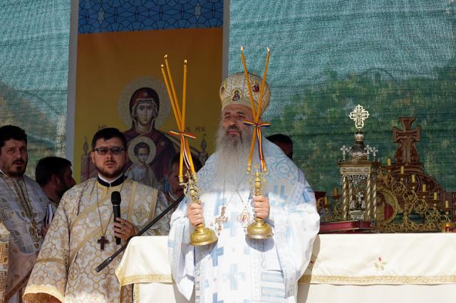 Un nou lăcaș de rugăciune pentru credincioșii din Zănești, după 25 de ani de osteneală și jertfă