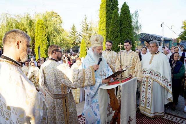 Un nou lăcaș de rugăciune pentru credincioșii din Zănești, după 25 de ani de osteneală și jertfă