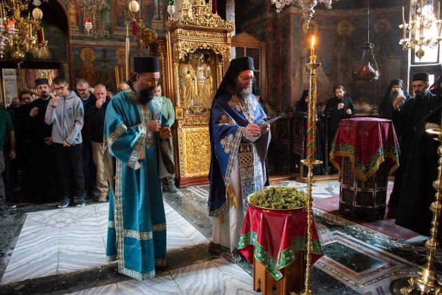 Strugurii din via Sfântului Simeon Izvorâtorul de Mir