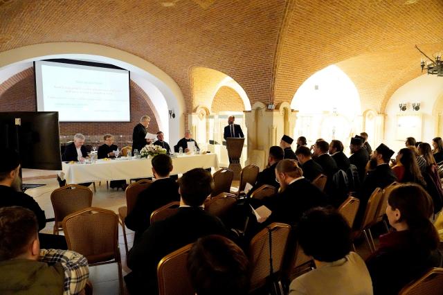 Noi doctori la Facultatea de Teologie Ortodoxă din Iași. Tezele, realizate la disciplina Liturgică