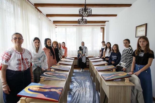 Tabere de pictură iconografică la Mănăstirea Sihăstria