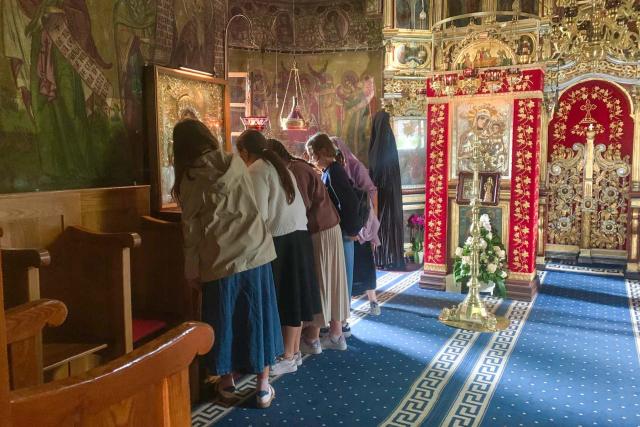 Tabere de pictură iconografică la Mănăstirea Sihăstria