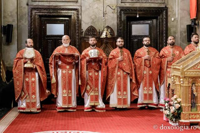 PS Teofil Trotușanul, la Iași: „Această credință, cu care vin smeriții și umilii pelerini și credincioși la Sfânta Parascheva, lucrează și este vie”
